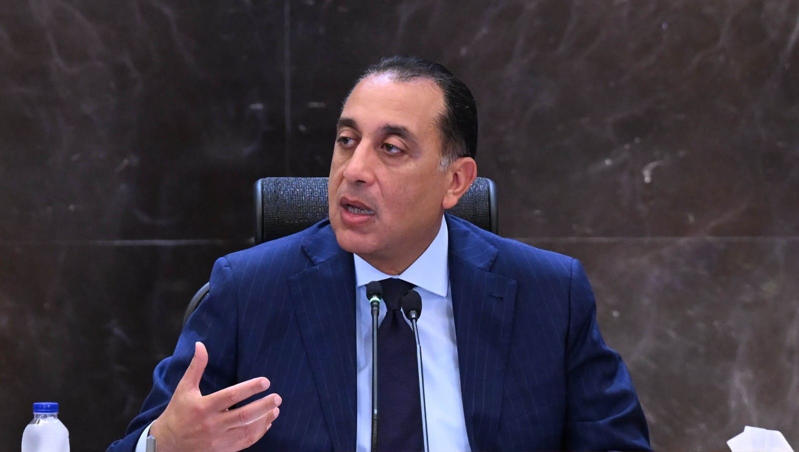 مدبولي: الإجراءات الحكومية الاستثنائية مؤقتة وتختفي بانحسار الأزمة